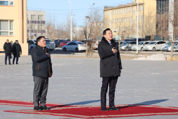 ДОРНОД: УИХ-ын дарга Н.Учрал Дорнод аймагт ажиллаж байна