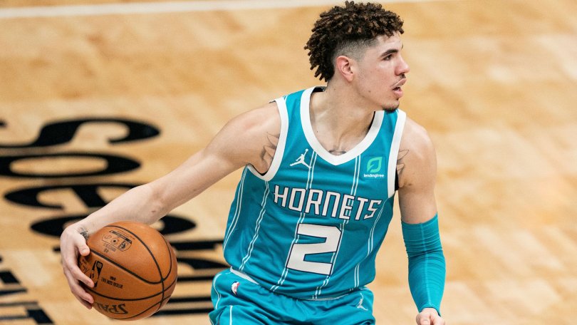 NBA-ийн шилдэг 5 ур чадвартай тоглогч NBA-ийн шилдэг 5 ур чадвартай тоглогч