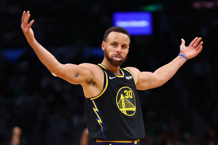 NBA-ийн шилдэг 5 ур чадвартай тоглогч NBA-ийн шилдэг 5 ур чадвартай тоглогч