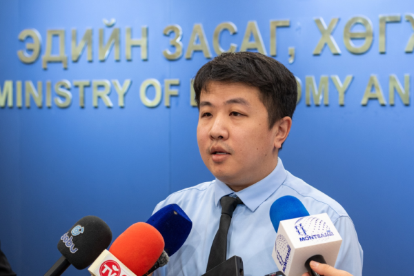 Бизнесийн орчныг сайжруулж, хуулийн зохицуулалтыг боловсронгуй болгох нь чухлыг онцлов