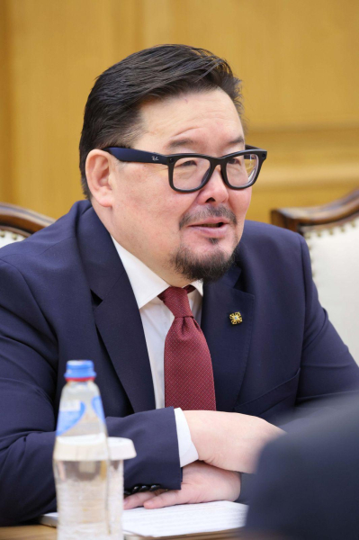 Ерөнхий сайд Г.Занданшатар Монгол, Вьетнам улсын сансрын баатруудыг хүлээн авч уулзлаа