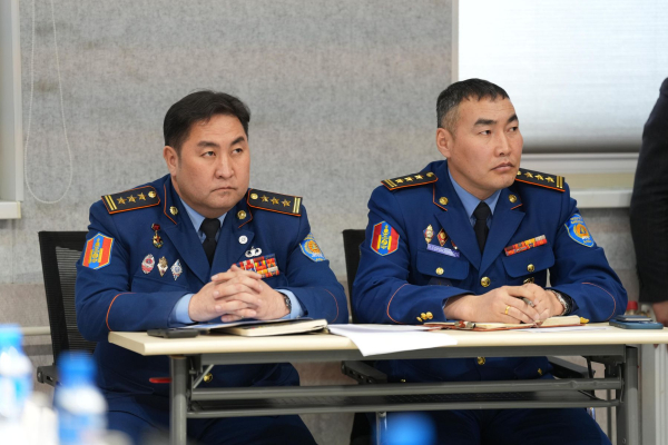 Ажиллагааны шуурхай штаб удирдлага, зохион байгуулалтаар ханган ажиллаж байна