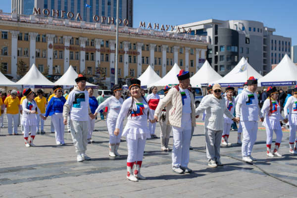 Эрүүл мэндийн байгууллагын “Нээлттэй хаалганы өдөрлөг” эхэллээ
