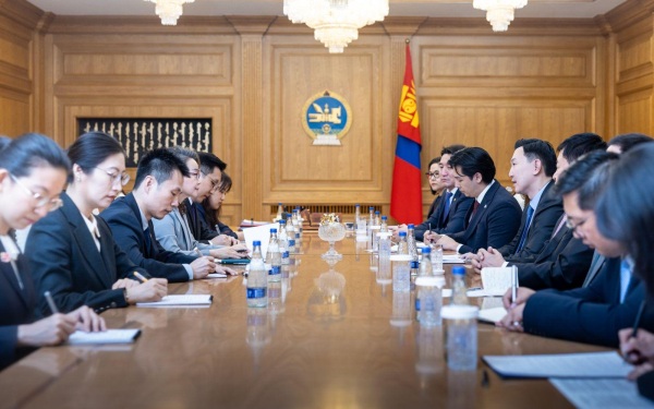 Ерөнхий сайд Н.Учрал БНХАУ-ын Элчин сайд Шэнь Миньжюаныг хүлээн авч уулзлаа