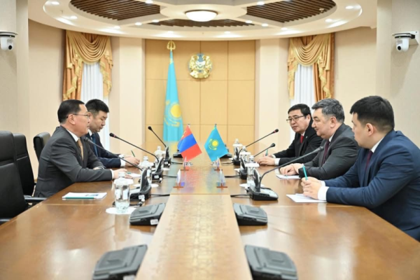 Монгол, Казахстаны парламент хоорондын харилцааг өргөжүүлэхэд хувь нэмэр оруулсныг үнэлэв
