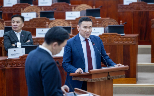 Н.УЧРАЛ: “ЭРХ ЧӨЛӨӨНИЙ ДӨРВӨН ЗАМ” БОЛ АВЛИГЫГ УГ ҮНДСЭЭР НЬ УСТГАХ САНААЧИЛГА ЮМ