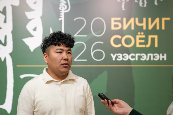 “Бичиг соёл-2026” олон улсын уран бичлэгийн үзэсгэлэнд 70 гаруй уран бүтээлч оролцов