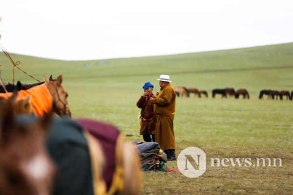 Фото: Хүлгийн туурайн чимээнд монгол хүний хийморь сэргэдэг Фото: Хүлгийн туурайн чимээнд монгол хүний хийморь сэргэдэг