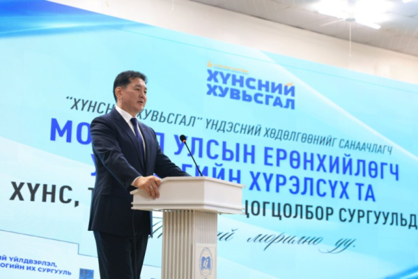 Хүнсний үйлдвэрлэл, технологийн их сургууль 900 гаруй аж ахуйн нэгжийг мэргэжлийн боловсон хүчнээр хангаж байна