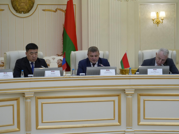 МОНГОЛ, БЕЛАРУСИЙН ЗАСГИЙН ГАЗАР ХООРОНДЫН КОМИССЫН VIII ХУРАЛДААН МИНСК ХОТНОО БОЛЛОО