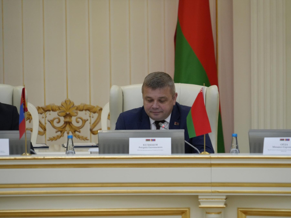 МОНГОЛ, БЕЛАРУСИЙН ЗАСГИЙН ГАЗАР ХООРОНДЫН КОМИССЫН VIII ХУРАЛДААН МИНСК ХОТНОО БОЛЛОО