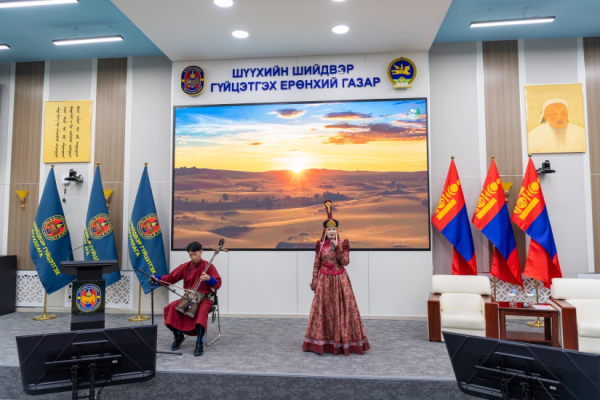 Монголын төрт ёсны түүхэн дэх ял шийтгэлийн бодлогын тухай судалгаануудыг хэлэлцэв