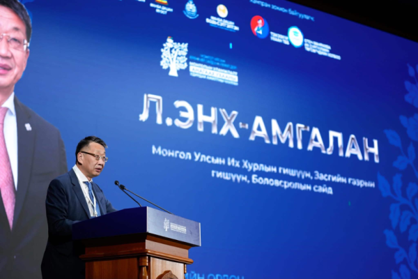 Монголын уламжлалт анагаах ухааныг нотолгоонд суурилан хөгжүүлж, эрх зүйн орчныг бэхжүүлнэ