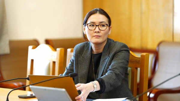 “ОЮУ ТОЛГОЙ” ХХК-ИЙН СЭРГЭЭГДЭХ ЭРЧИМ ХҮЧНИЙ ТӨСЛИЙН ТАНИЛЦУУЛГЫГ СОНСЛОО