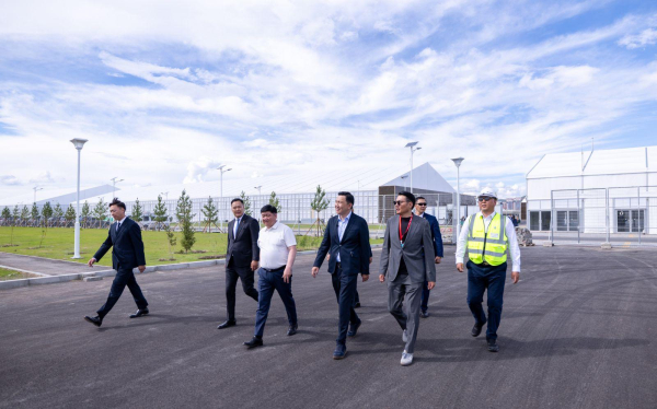 COP17 хурлын үеэрх замын хөдөлгөөн, нийтийн тээврийн зохицуулалт, сургууль, цэцэрлэг, зах, худалдааны төвийн ажиллах хуваарийг гаргаж, иргэдэд мэдээлэхийг үүрэг болголоо