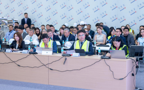 COP17 хурлын үеэрх замын хөдөлгөөн, нийтийн тээврийн зохицуулалт, сургууль, цэцэрлэг, зах, худалдааны төвийн ажиллах хуваарийг гаргаж, иргэдэд мэдээлэхийг үүрэг болголоо