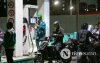 Фото сурвалжлага: ШТС-ын гадаа хоног төөрүүлсэн чанга өдрүүд Фото сурвалжлага: ШТС-ын гадаа хоног төөрүүлсэн чанга өдрүүд