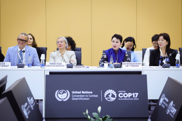 COP17: Товчооны анхдугаар хуралдаан болж, тулгамдаж буй сорилт, цаашдын хамтын ажиллагааны чиглэлийг хэлэлцлээ