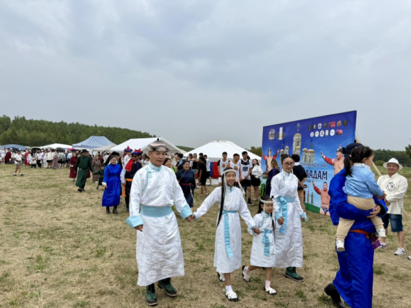 Европ дахь монголчуудын соёлын наадам боллоо