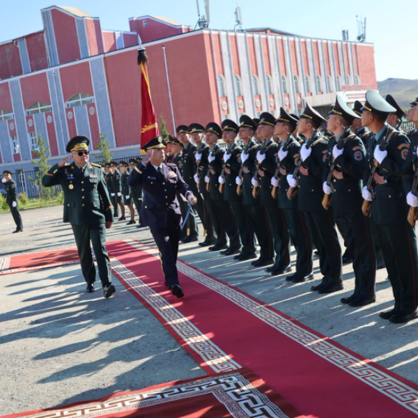 Японы Хуурай замын Өөрийгөө хамгаалах хүчний командлагч генерал Арай Масаёоши манай улсад айлчилж байна