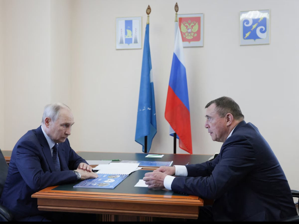 В.Путины Курилийн аралд хийсэн айлчлал Японы хүчтэй эсэргүүцлийг төрүүллээ