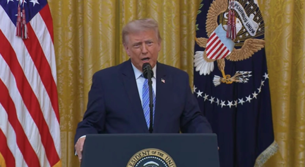 Д.Трамп Европын Холбоотой худалдаагаа зогсоож болзошгүйг анхааруулав