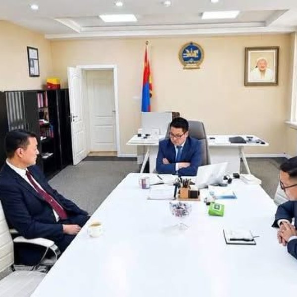 Гадаадад ажиллаж, амьдарч буй монголчуудад сэтгэл зүйн сургалт зохион байгуулж байна