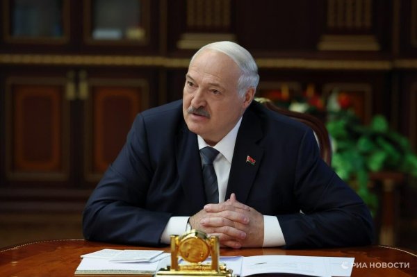 Лукашенко Оросгүйгээр Беларусь дахь Украины хувилбарыг зөвшөөрөв