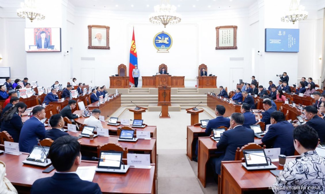 Монгол Улсын Их Хурлын 2026 оны намрын ээлжит чуулганыг нээв