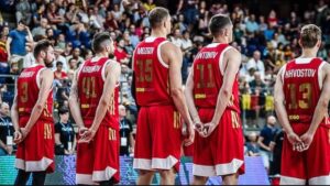 Орос, Беларусийн сагсан бөмбөгчид, дасгалжуулагчдад тавьсан хоригийг цуцалжээ