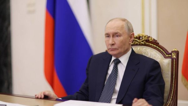 Оросын төсөвт нефтийн үнийг 50 доллар байхаар тусгажээ