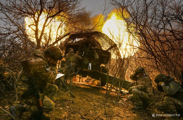 Оросын зэвсэгт хүчин Кременчуг дахь тамхины үйлдвэрт цохилт өгч, хясаа үйлдвэрлэжээ