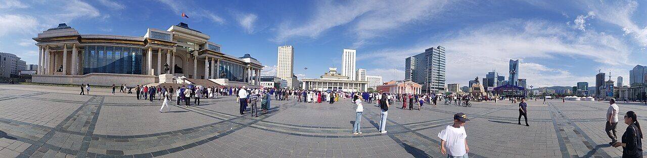 Сүхбаатарын талбайн панорама