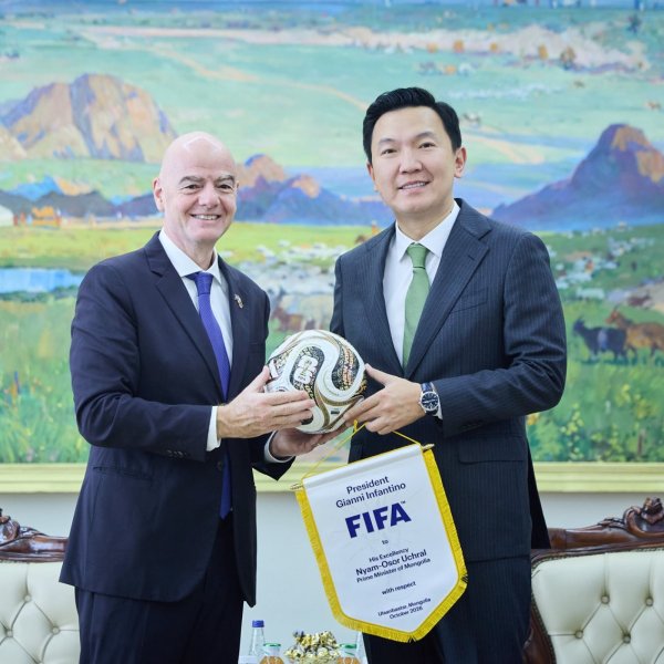 ХӨЛБӨМБӨГИЙН ЦЭНГЭЛДЭХ ХҮРЭЭЛЭН БАЙГУУЛАХАД FIFA-ТАЙ ХАМТАРНА